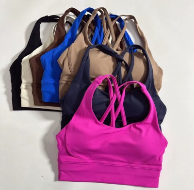 Топ спортивный StrongHold - купить в Акшубино